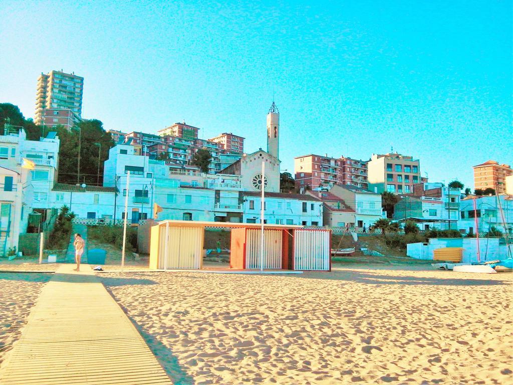 Bianca Seaview & Beach Apartment Montgat Extérieur photo