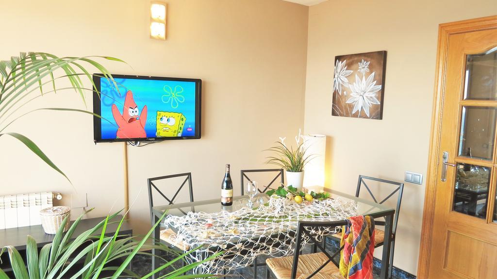 Bianca Seaview & Beach Apartment Montgat Extérieur photo
