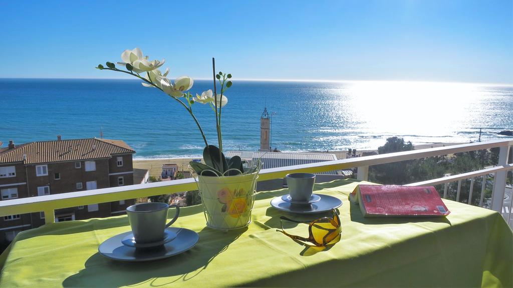Bianca Seaview & Beach Apartment Montgat Extérieur photo